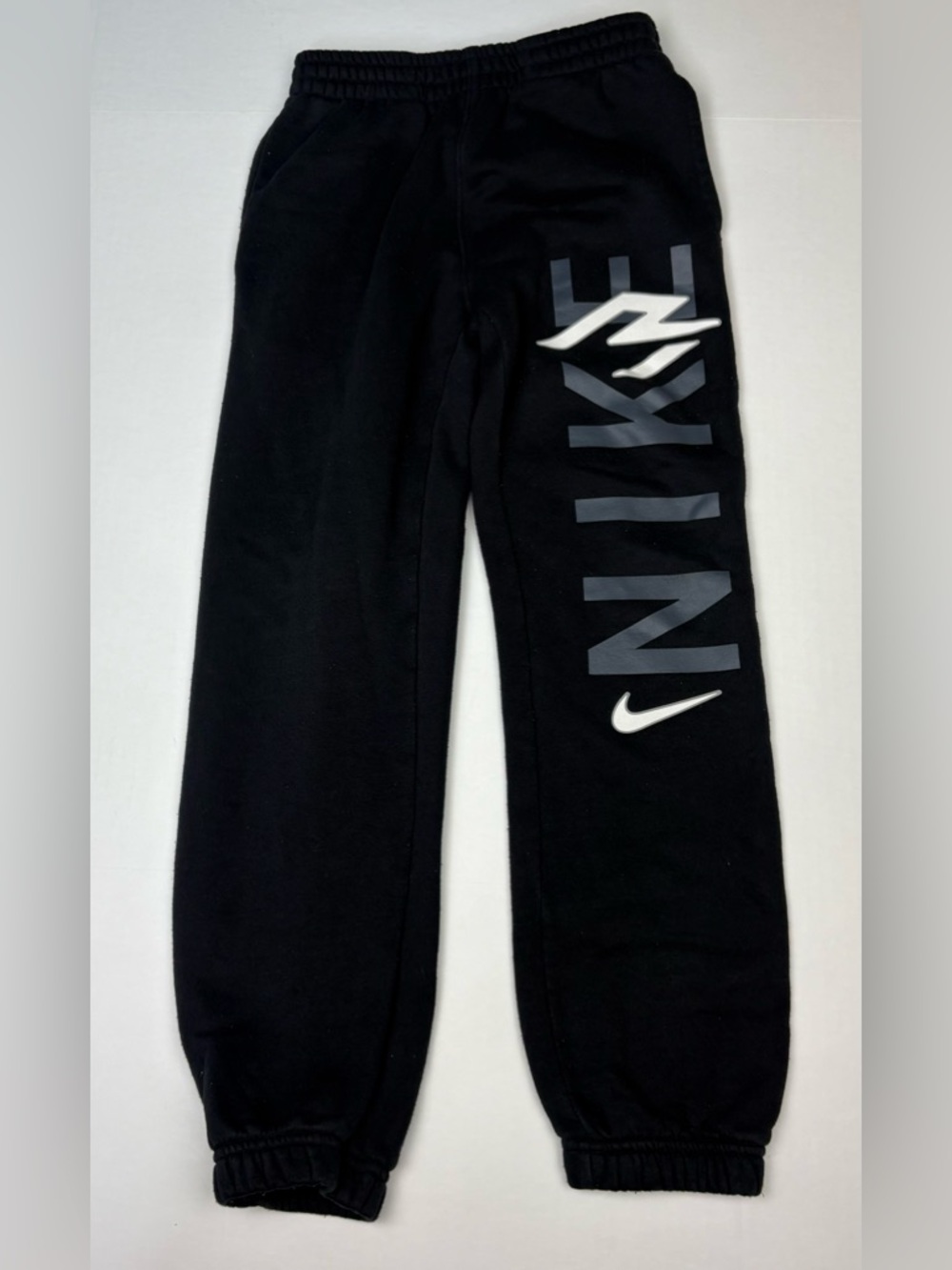 Nike 3 Brand Boys Unisex Medium Sweatpants Joggers Black White Logo Swoosh Sport